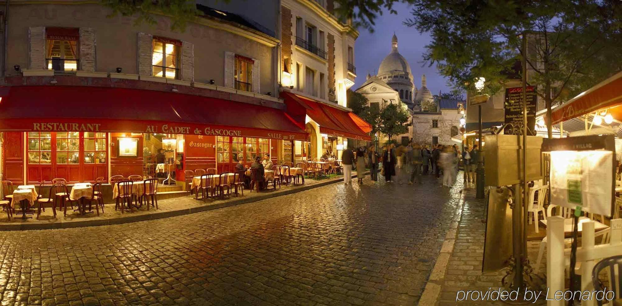 Hotel ibis Paris Montmartre 18ème Esterno foto